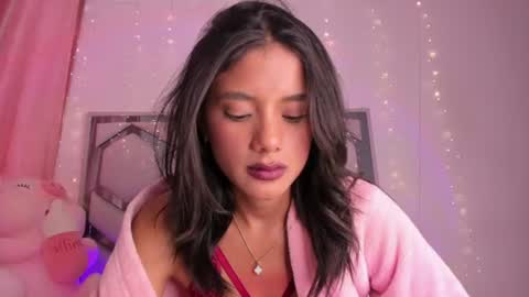 samirose_ online show from August 3, 9:42 pm