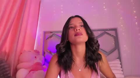 samirose_ online show from August 8, 2:36 pm