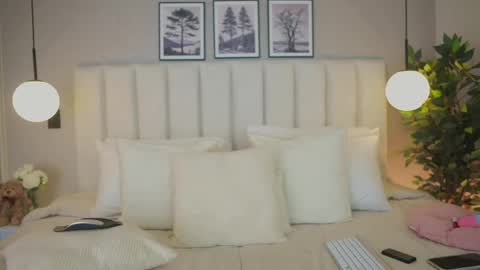 Ana online show from April 29, 1:09 am