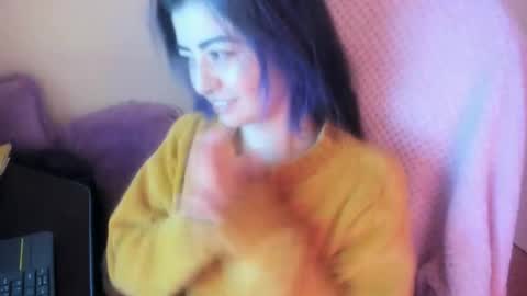   online show from April 22, 10:45 am