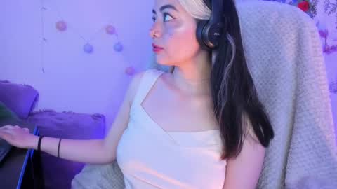   online show from January 26, 8:02 pm