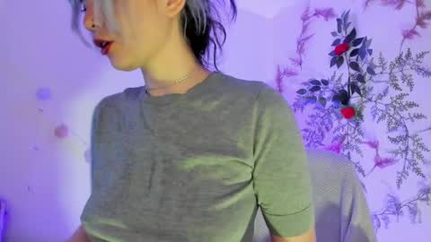   online show from March 2, 9:52 pm