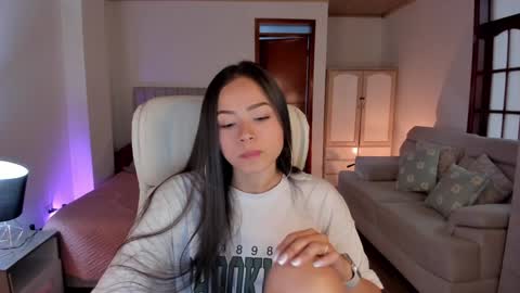 Snapshot of samy_one chatting on February 3, 9:29 pm Samy online show from February 3, 9:29 pm