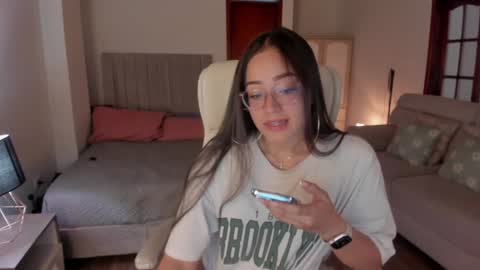 Snapshot of samy_one chatting on January 11, 9:15 pm Samy online show from January 11, 9:15 pm