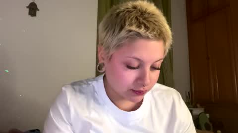 Samymoon online show from February 20, 4:52 pm