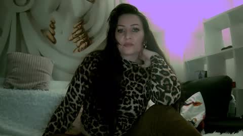 Snapshot of sandra______ chatting on March 8, 9:51 pm dont forghet to thumbs up if you like my show online show from March 8, 9:51 pm