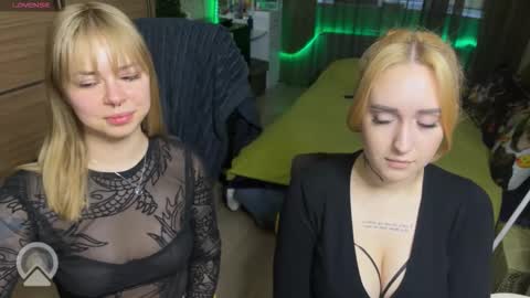 sandra dimonds online show from March 4, 3:29 pm