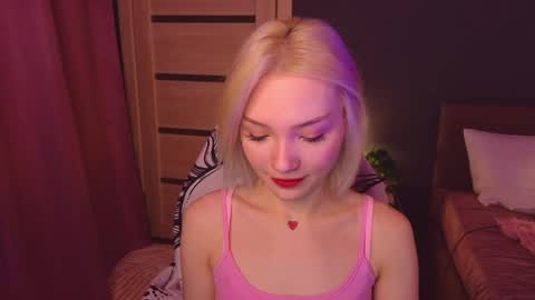 Sandy  online show from January 28, 1:08 am