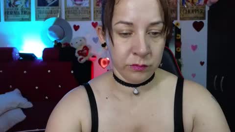 sandraossa online show from February 26, 7:35 pm