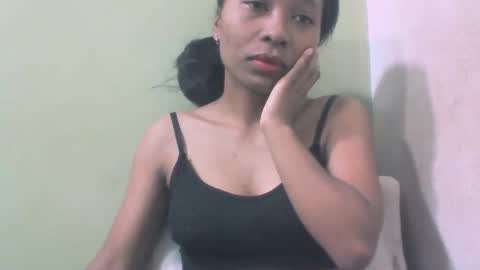 sandy735579 online show from April 22, 3:14 am