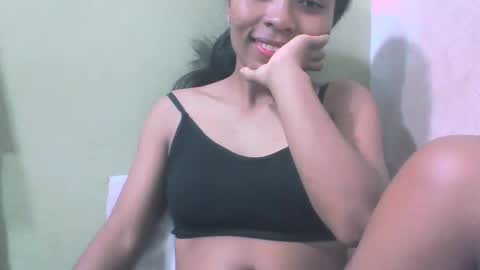 sandy735579 online show from April 18, 7:07 pm