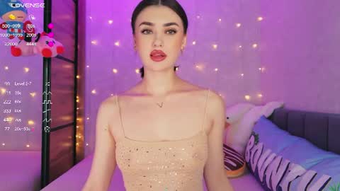 Sandy online show from June 9, 1:38 am