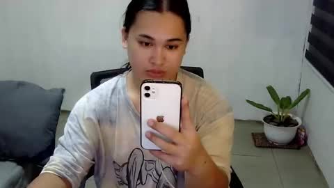 Snapshot of sangre_danaya chatting on October 19, 6:37 am DANAYA online show from October 19, 6:37 am