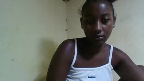 santiola online show from March 8, 4:49 am