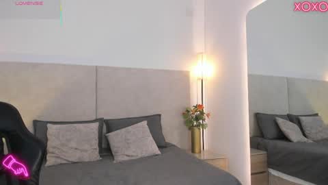 Saori  online show from April 27, 11:51 am