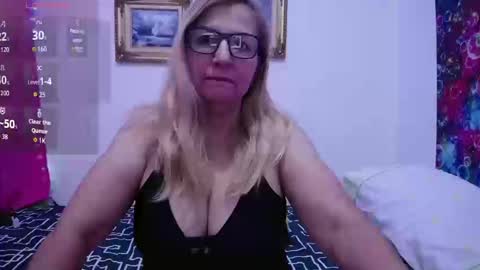 sara online show from September 19, 3:55 pm