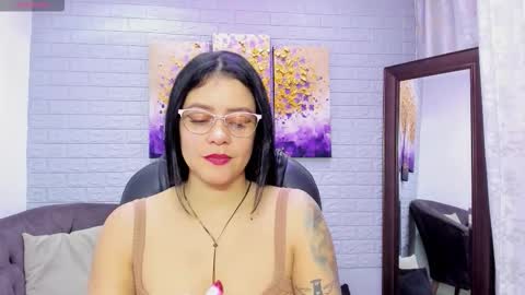    online show from March 8, 12:09 pm