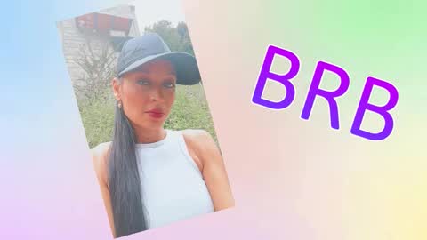 Snapshot of sara_carmona chatting on October 17, 11:02 am SARA online show from October 17, 11:02 am