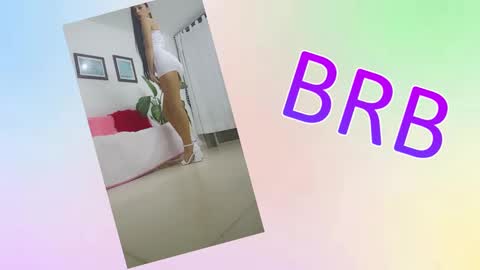 Snapshot of sara_carmona chatting on March 2, 3:09 pm SARA online show from March 2, 3:09 pm