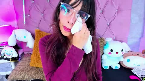 Snapshot of sara_lee7 chatting on September 15, 9:33 pm sara lee7 online show from September 15, 9:33 pm