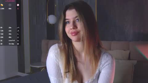 Sara online show from October 20, 4:43 pm