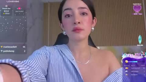 Sara  online show from May 8, 2:31 pm