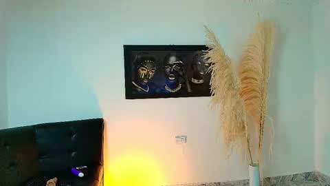 Sarax lux online show from March 6, 1:06 pm