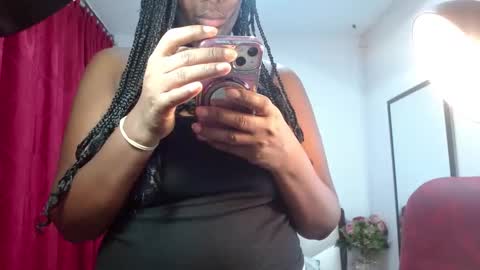 S A R A online show from February 7, 11:58 am