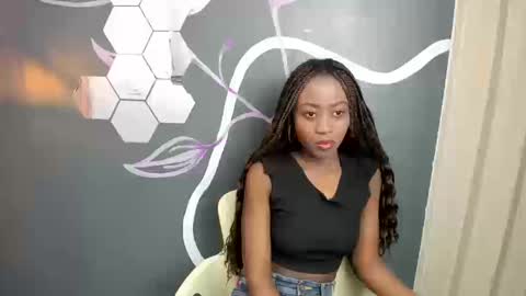 Snapshot of sara_naugty chatting on October 2, 5:51 pm S A R A online show from October 2, 5:51 pm