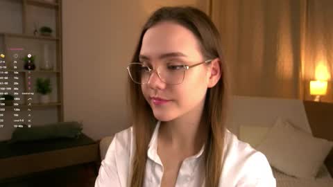 Im Sara  online show from March 1, 6:07 pm