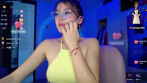 Bri  online show from December 8, 9:08 pm