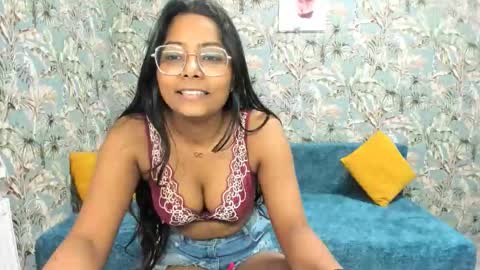 saraa_jayy online show from September 29, 6:51 am