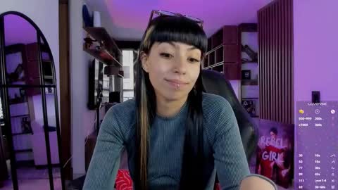 Sara online show from February 17, 9:03 pm