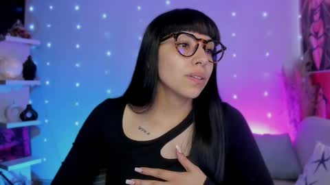 Snapshot of saraadesire chatting on October 23, 7:31 pm Sara online show from October 23, 7:31 pm