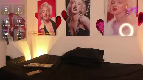 sarabellini online show from July 3, 11:05 am
