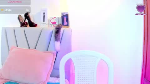 saraby__ online show from April 27, 8:39 pm