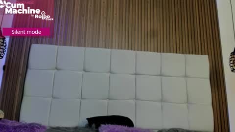   online show from March 4, 10:00 am