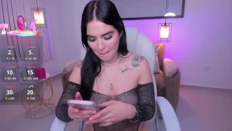 saracruz online show from April 20, 3:20 am