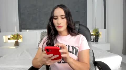  Sara Gomez  online show from April 23, 1:02 pm