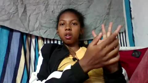 sarah146341 online show from August 7, 5:53 pm