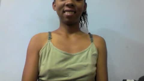 sarah146341 online show from January 11, 5:45 am