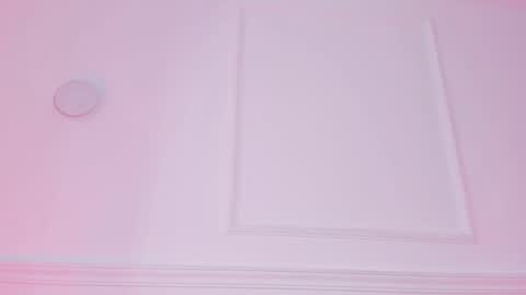 Sarah Bonneth online show from April 9, 11:59 am