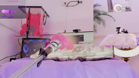 sarah_carter__ online show from May 18, 4:07 am