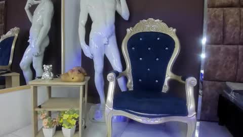 Sarah online show from March 10, 4:55 pm