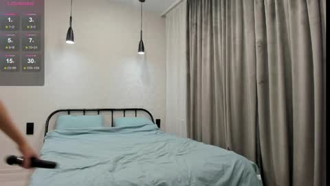 sarahphyllis online show from April 29, 9:09 pm