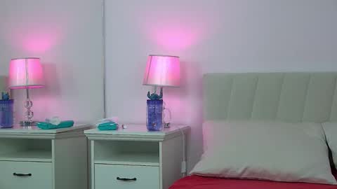 Sarah online show from March 8, 4:38 am