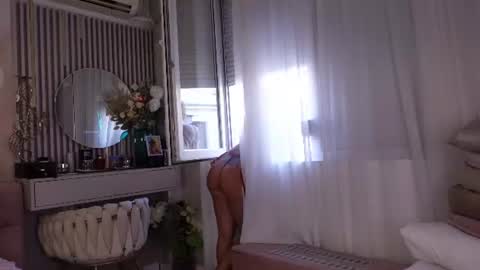 Jenny online show from June 25, 5:12 am
