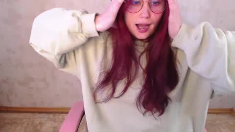 Sara online show from May 11, 8:16 am
