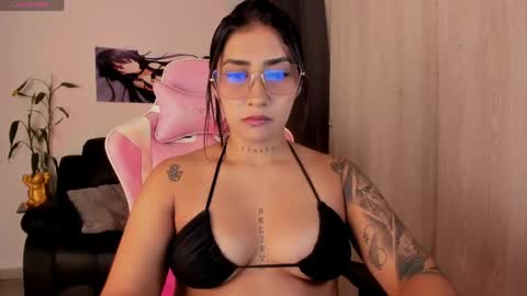 saratukkerr online show from April 26, 6:22 am