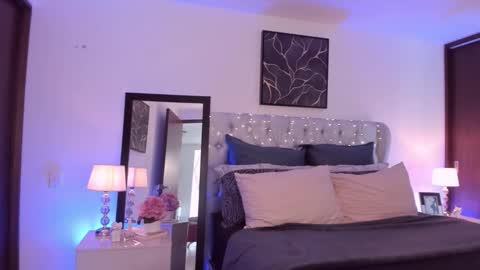 sarha online show from September 12, 3:30 pm